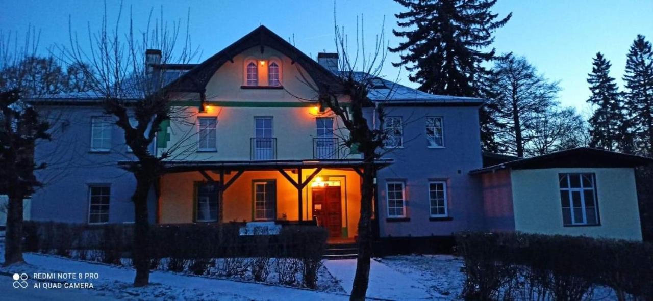 Willa Dunajec Kudowa-Zdrój Exterior foto